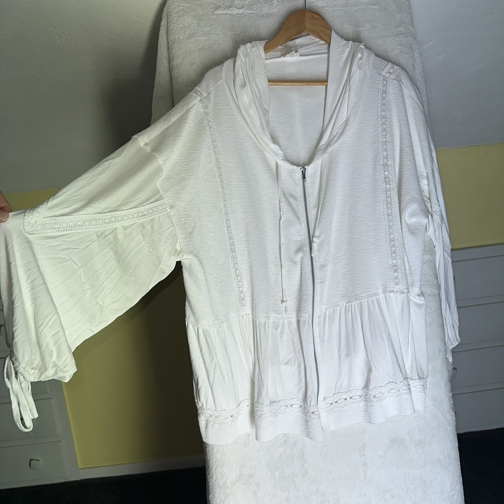 POL Oversized Beachy Lace Trim Full Zip Hoodie White Balloon Sleeve Boho M Light - Picture 3 of 13